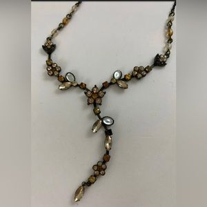 Delicate sparkly necklace